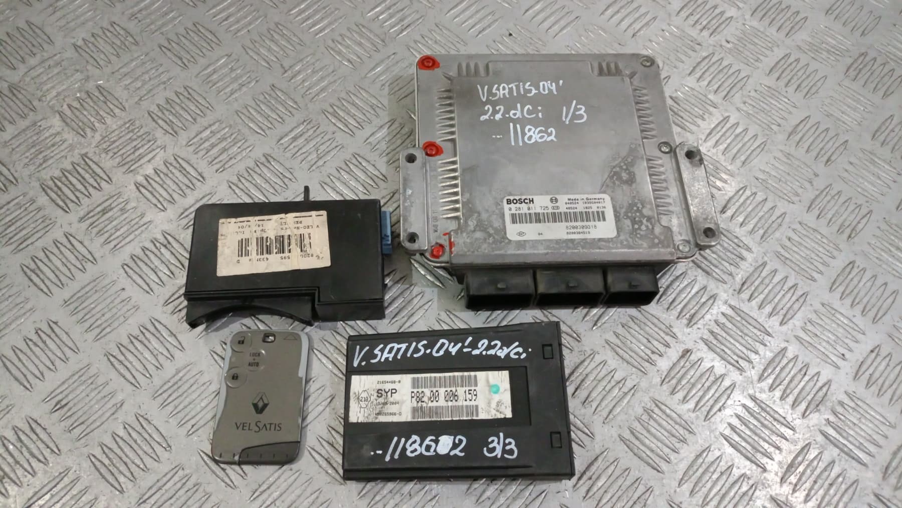 Компютър комплект Renault Vel Satis 2.2dCi 2004г. 0281011725 Vel Satis (2001-2009)