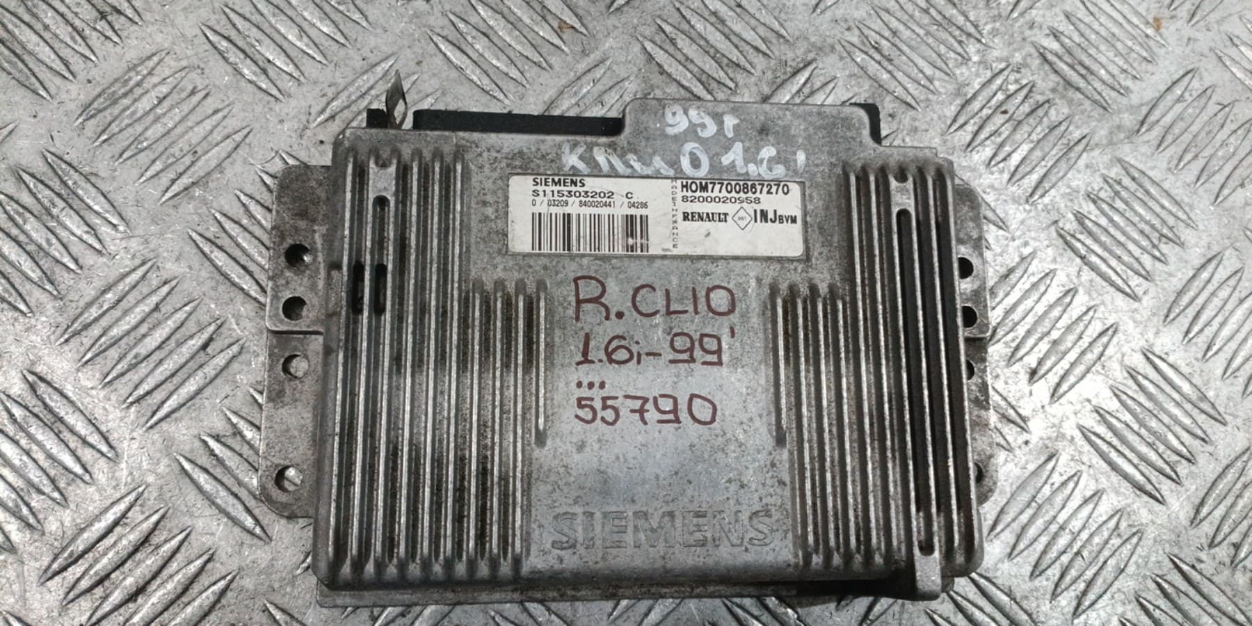 Компютър Renault Clio 1.6i 1999г. S115303202C 7700867270 EB Clio II (1998-2005)
