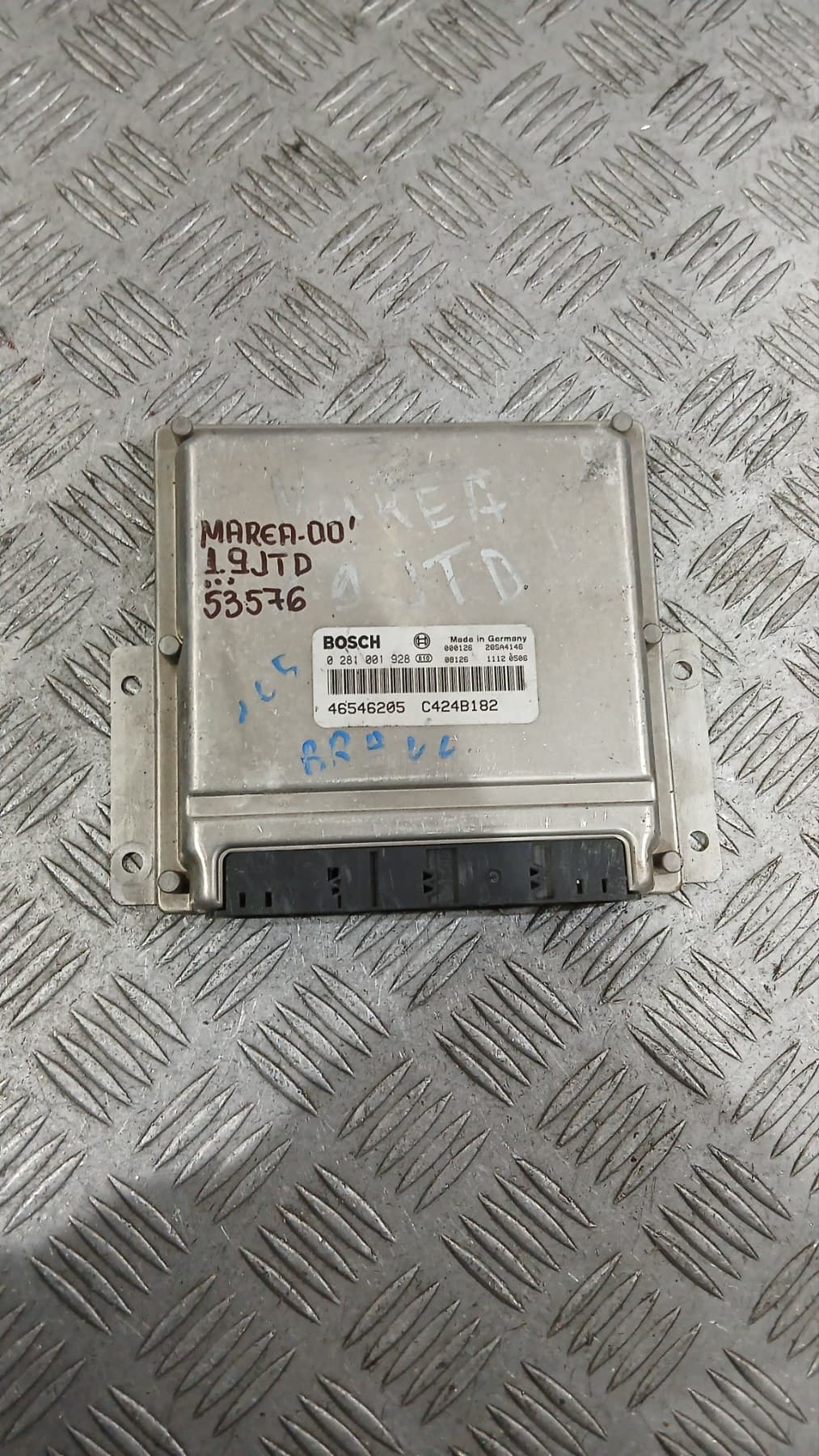 Компютър Fiat Marea 1.9JTD 2000г. 0281001928 46546205 Marea (1996-2003)