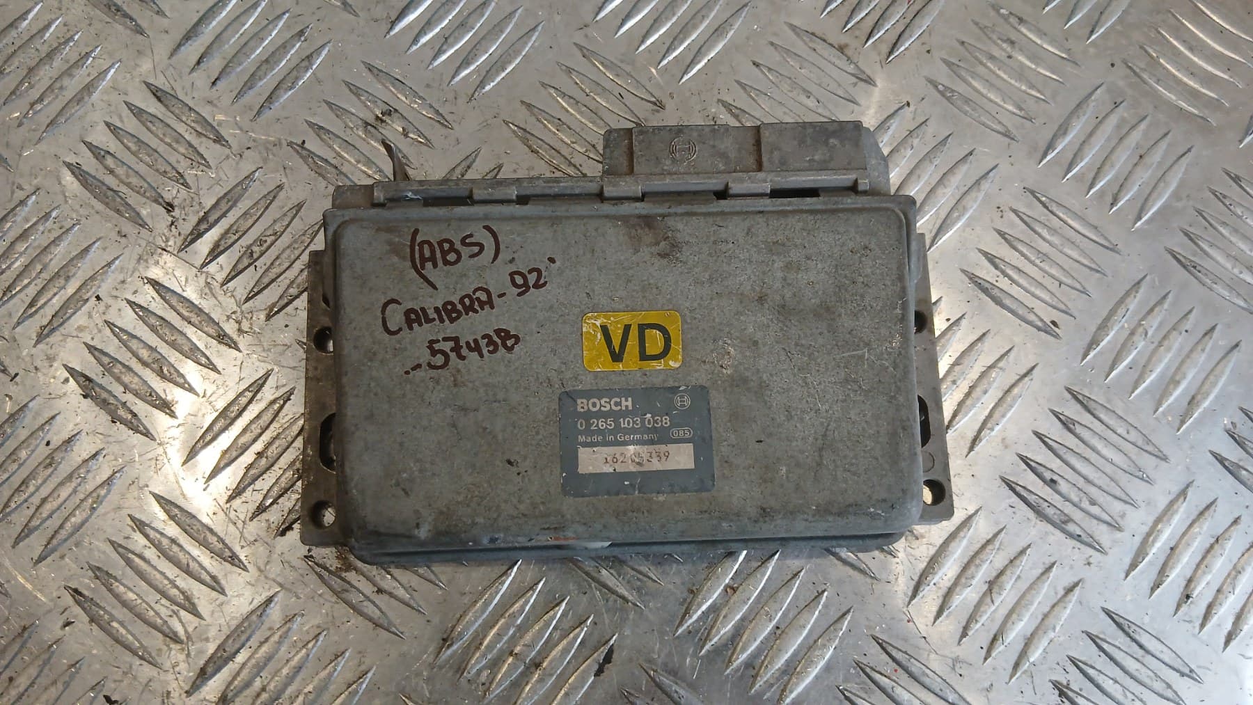 Компютър ABS Opel Calibra 1992 0265103038 EB Calibra (1990-1997)