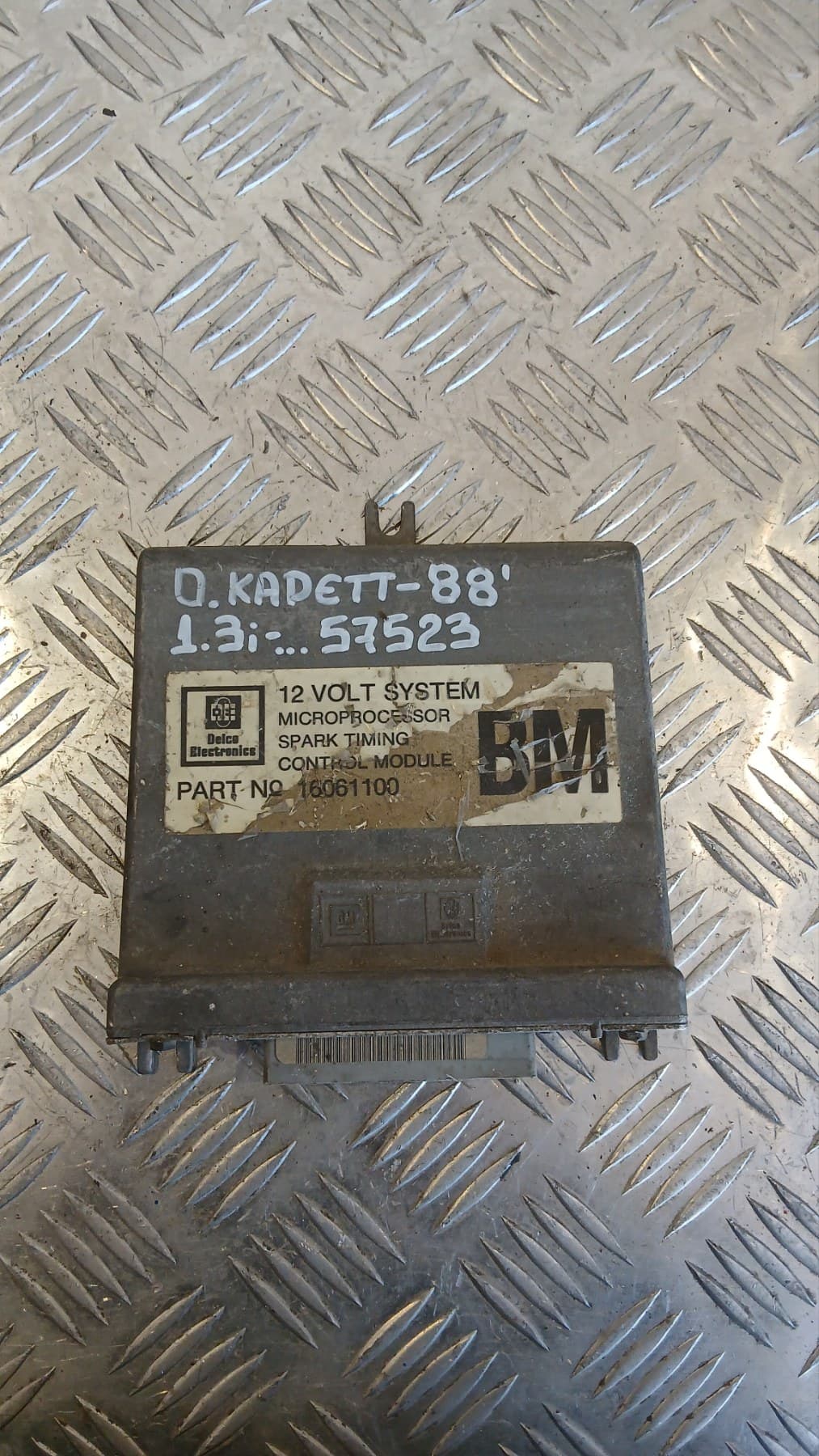 Компютър Opel Kadett 1.3i 1988г. 16061100 EB Kadett (1984-1994)