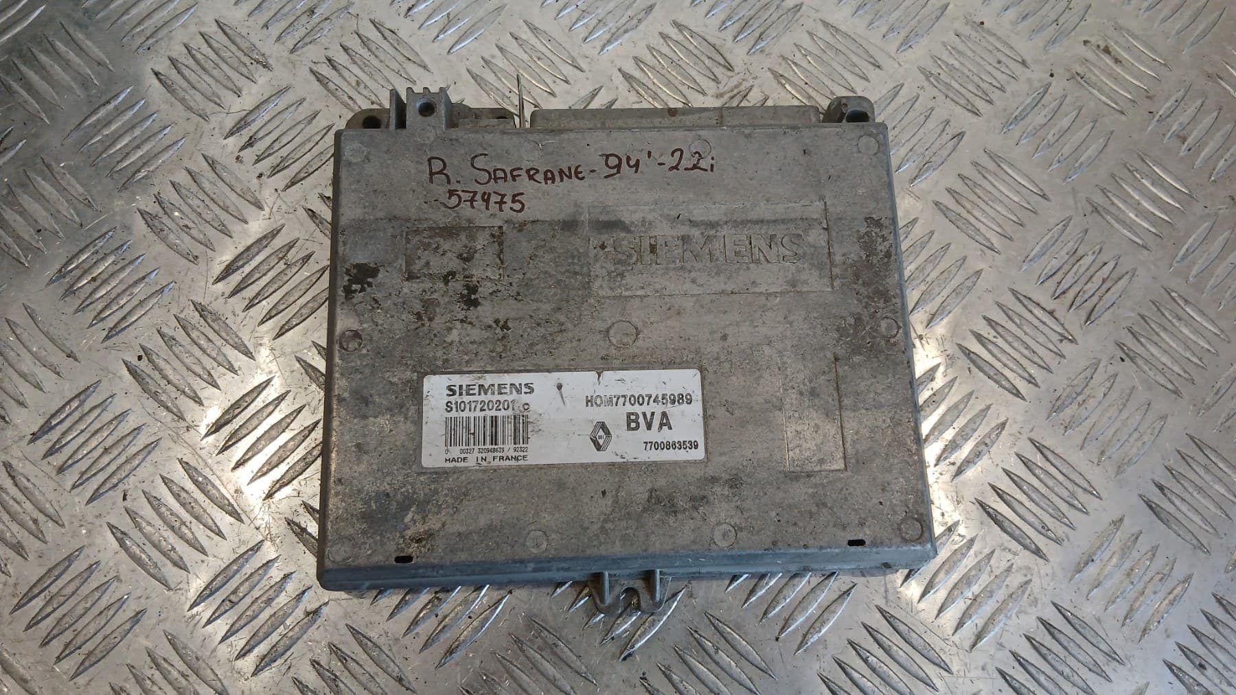 Компютър Renault Safrane 2.2i 1994 S101720201C 7700745989 7700863539 Safrane (1992-2000)