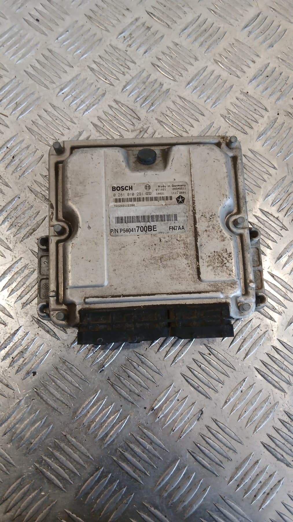 Компютър Jeep Cherokee 2.5 CRDi 2001 0281010291 P56041700BE Cherokee (XJ) (1984-2001)