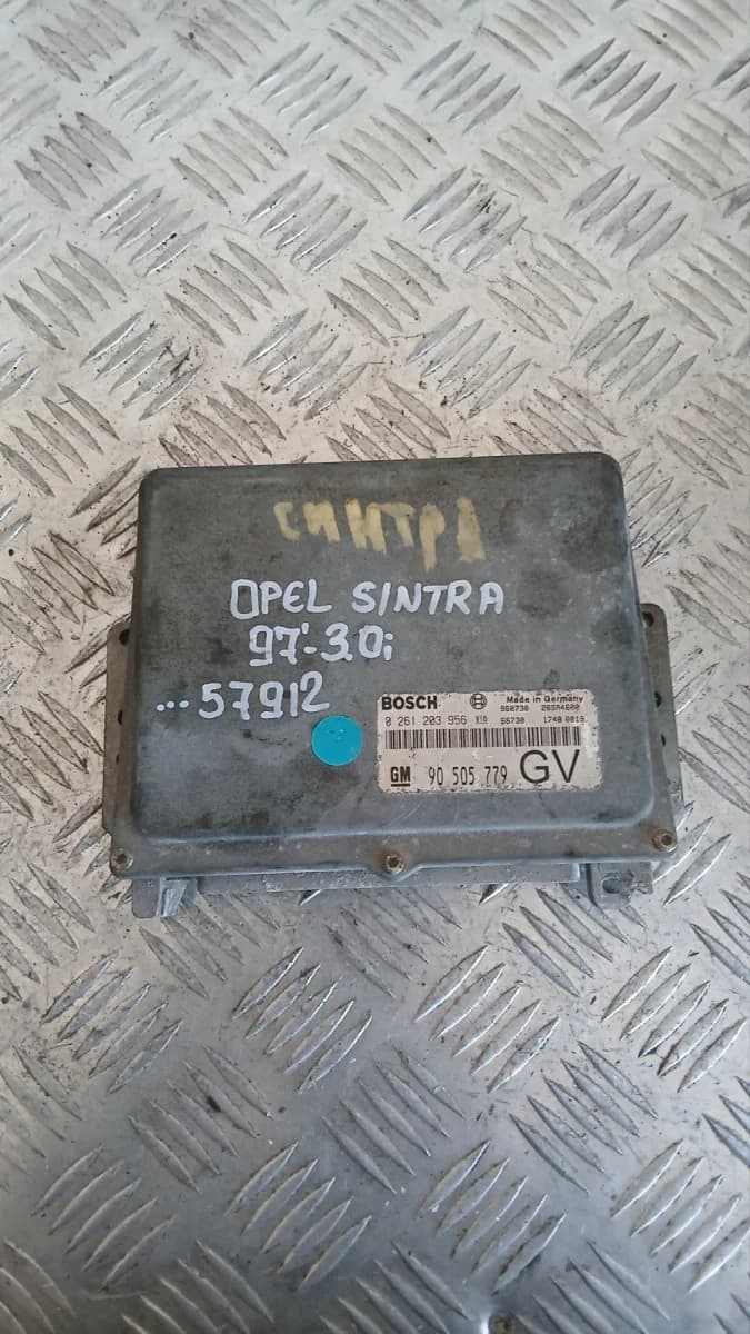 Компютър Opel Sintra 3.0i 1997 0261203956 90505779 Sintra (1996-1999)