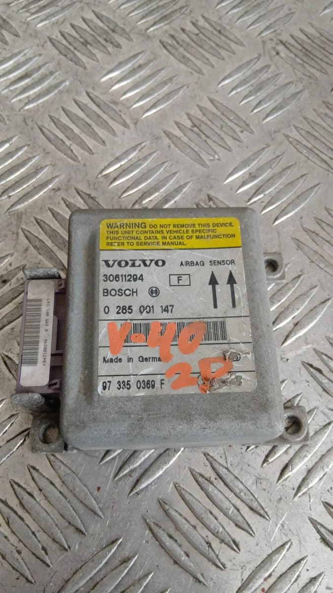 Airbag модул Volvo V40 1997 0285001147 30611294 S40/V40 (1995-2004)