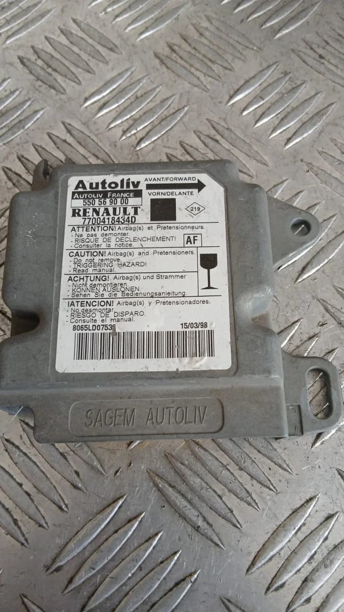 Airbag модул Renault Megane Scenic 2000 550569000 7700418434D Megane Scenic (1996-2003)