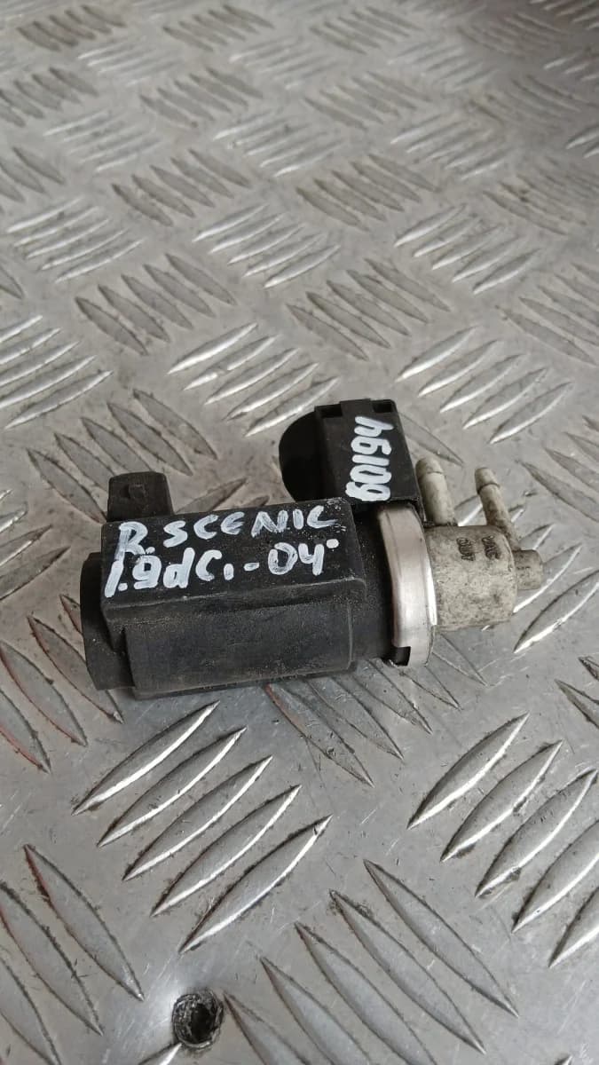 Вакуум клапан Renault Scenic 1.9 DCi 2004 8200270451 7.21903.56 Scenic II (2003-2009)