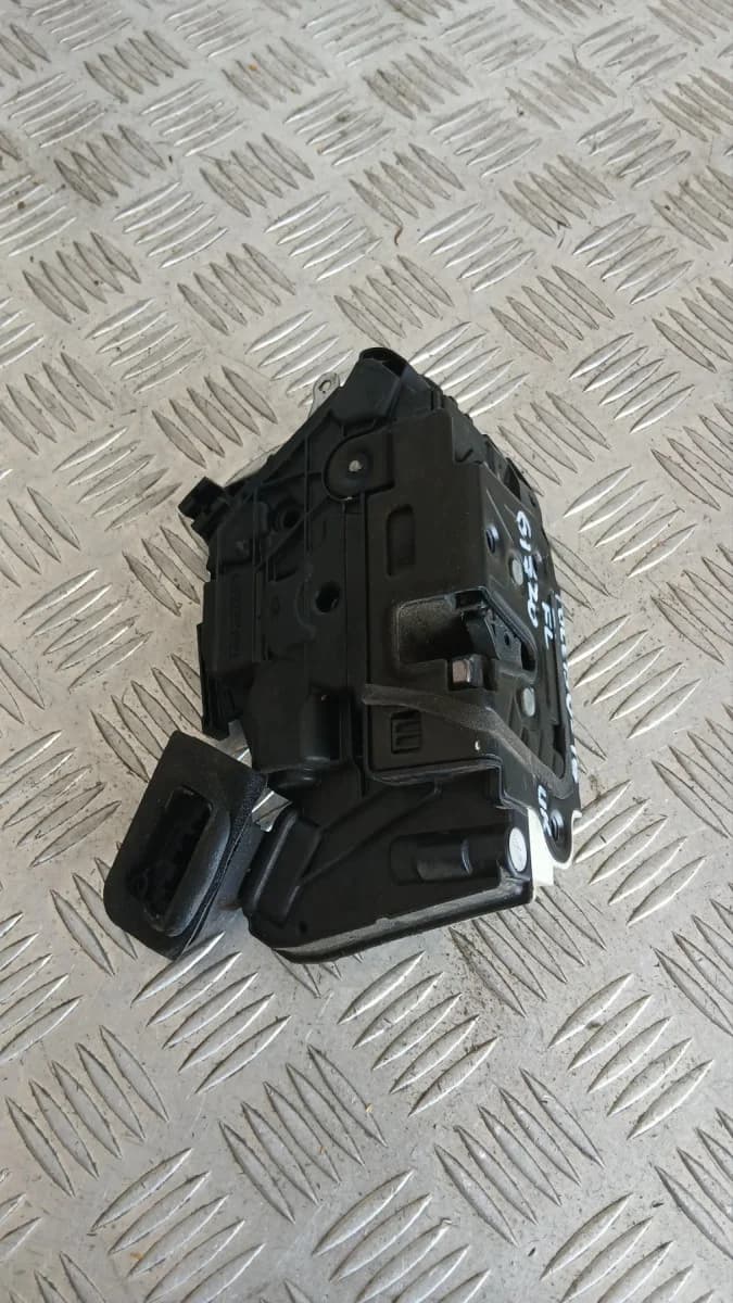 Брава Seat Toledo 2016 UK (предна лява) 5E2837015 Toledo (KG)(2012-2019)