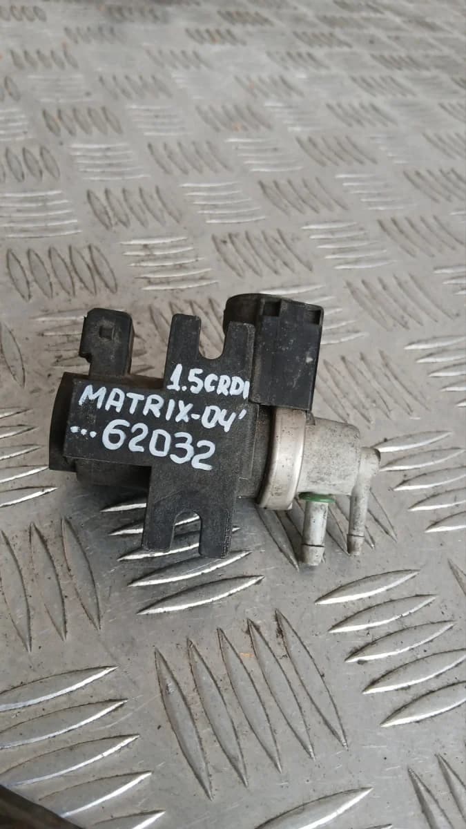 Вакуум клапан Hyundai Matrix 1.5 CRDi 2004 72190316 Matrix (2001-2007)