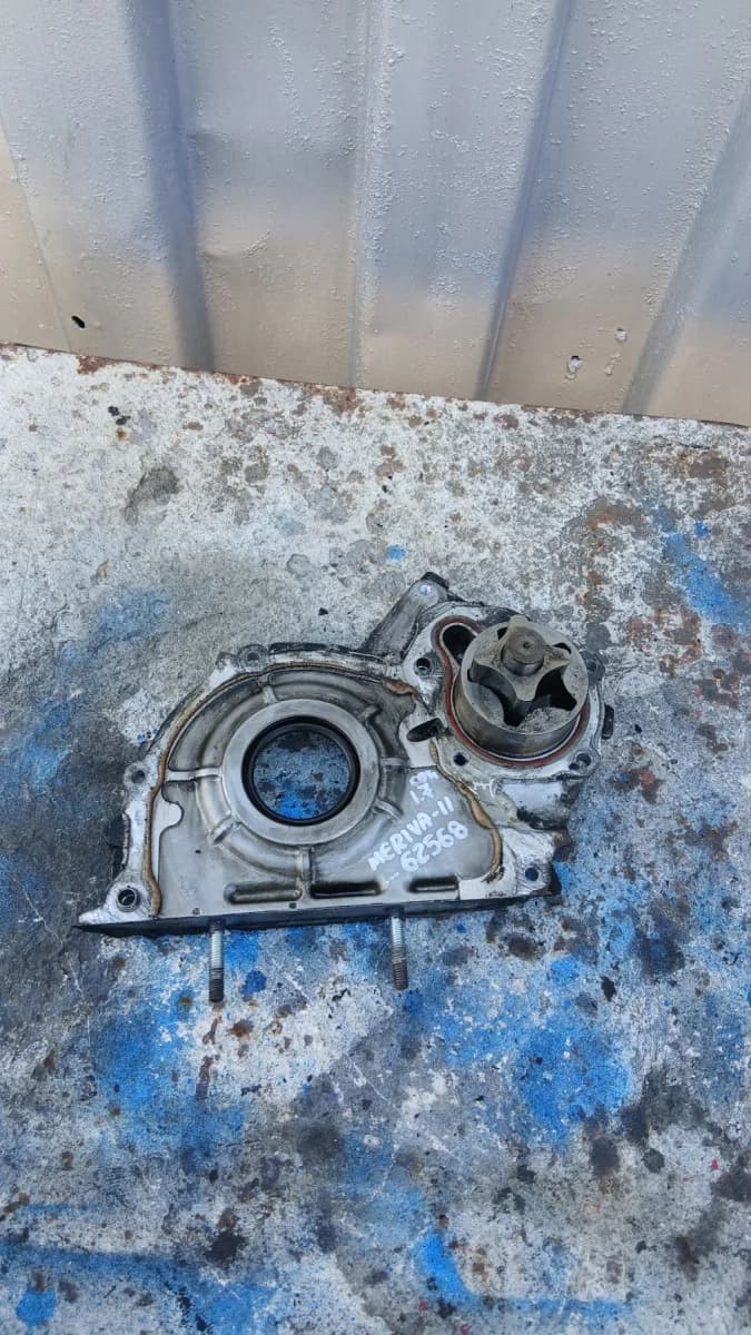 Маслена помпа Opel Meriva 1.7 CDTi 2011 Meriva B (2010-2017)