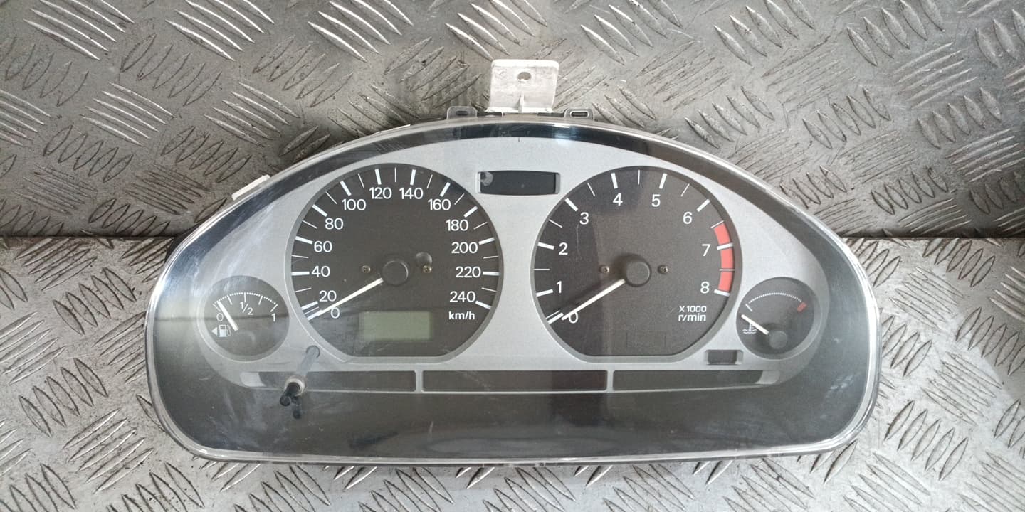 Километраж Mitsubishi Carisma 2002г. Carisma (1995-2003)