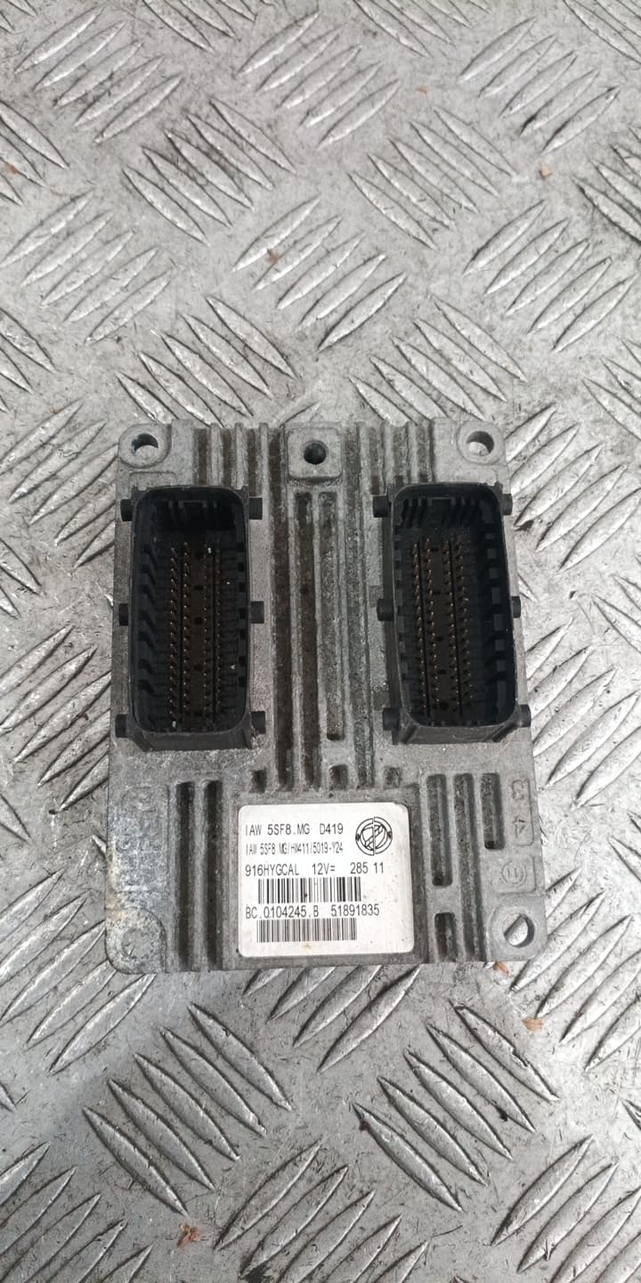 Компютър Lancia Ypsilon 1.2i 2011г. 51891835 IAW5SF8.MG EB