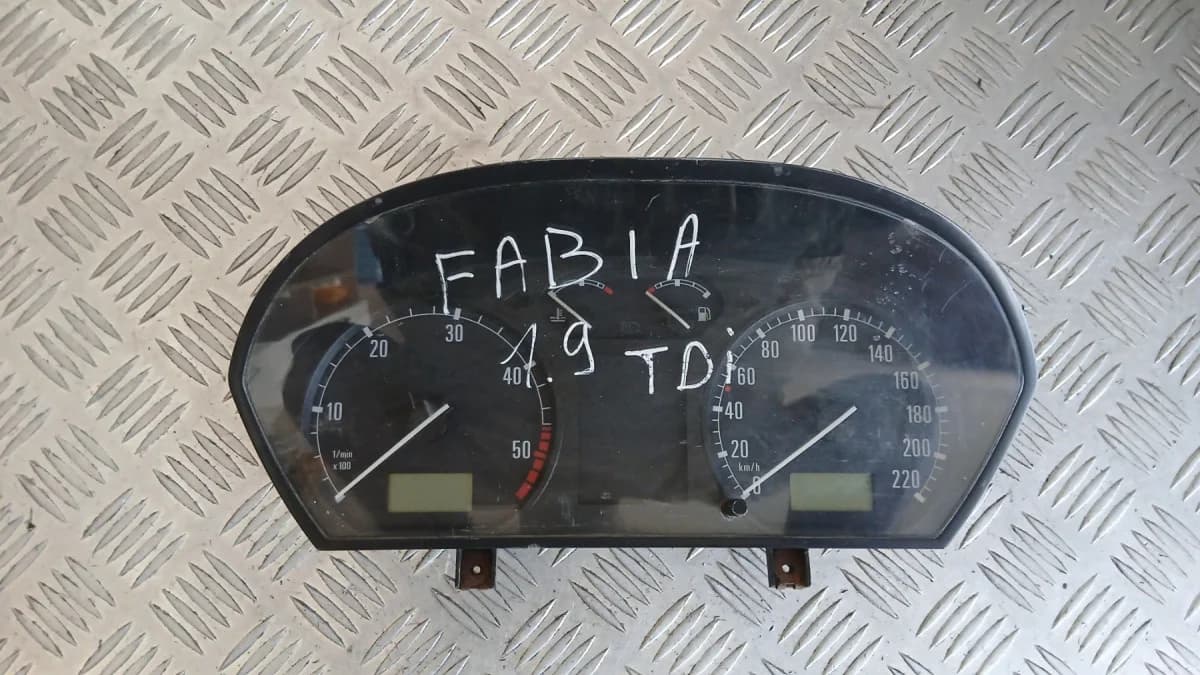 Километраж Skoda Fabia 2001 6Y1919880D