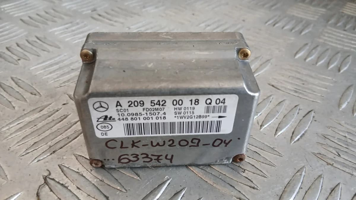 Сензор Mercedes CLK W209 2004 A2095420018 10.0985-1507.4 448801001018 Mercedes-Benz CLK-Class 209 (C/A) (2002-2009)
