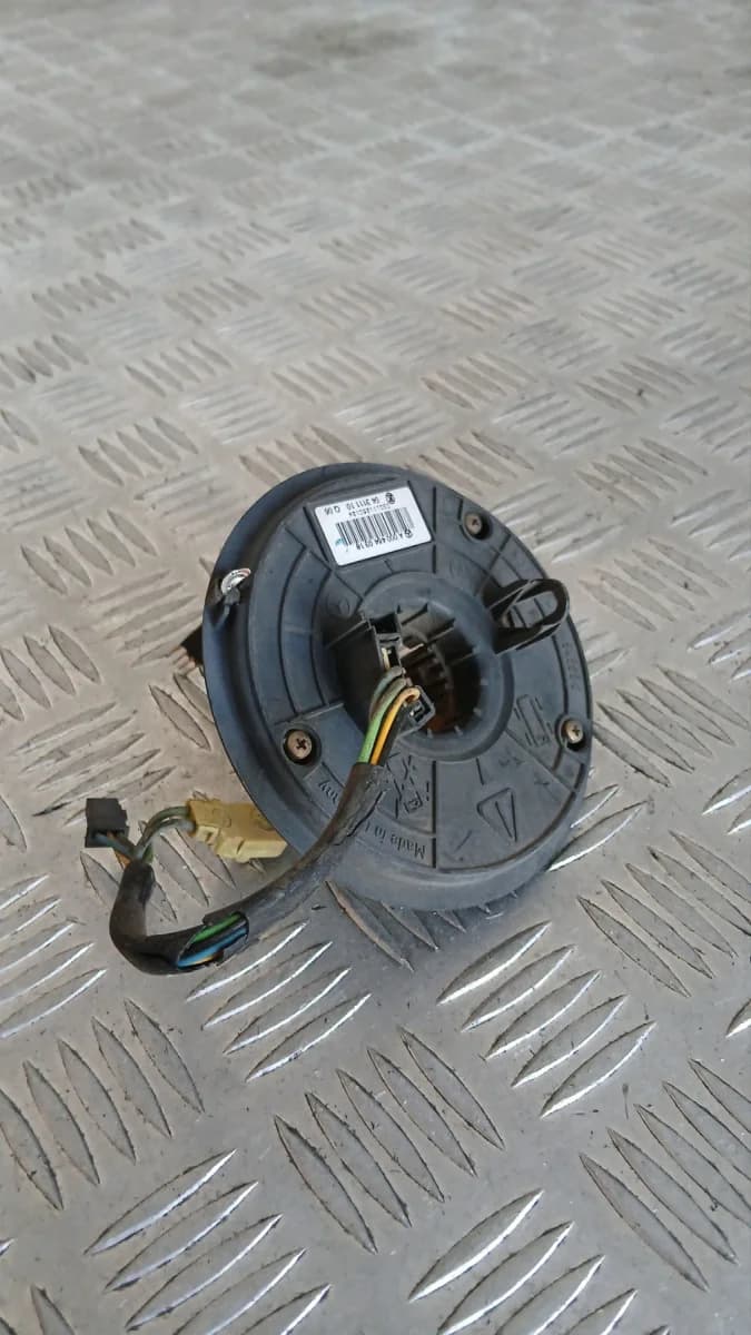 Лентов кабел Mercedes S W220 2001 A0004640318 04311110 Mercedes-Benz S-Class W220 (1998-2005)