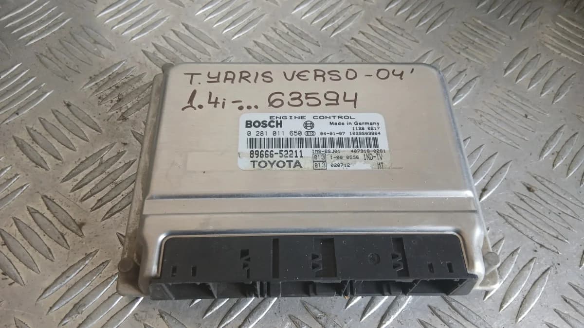Компютър Toyota Yaris Verso 1.4 2004 0281011650 89666-52211 Yaris Verso (2000-2004)