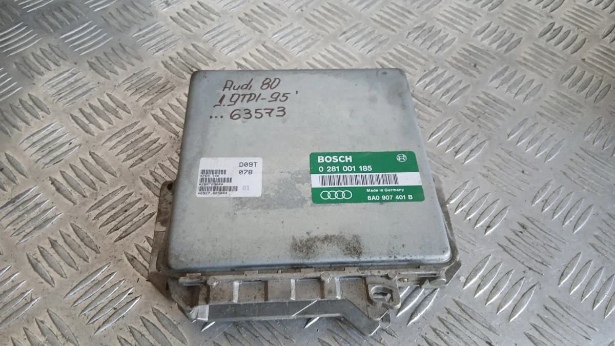 Компютър Audi 80 1.9 TDI 1995 0281001185 8A0907401B 80 (B4) (1991-1995)