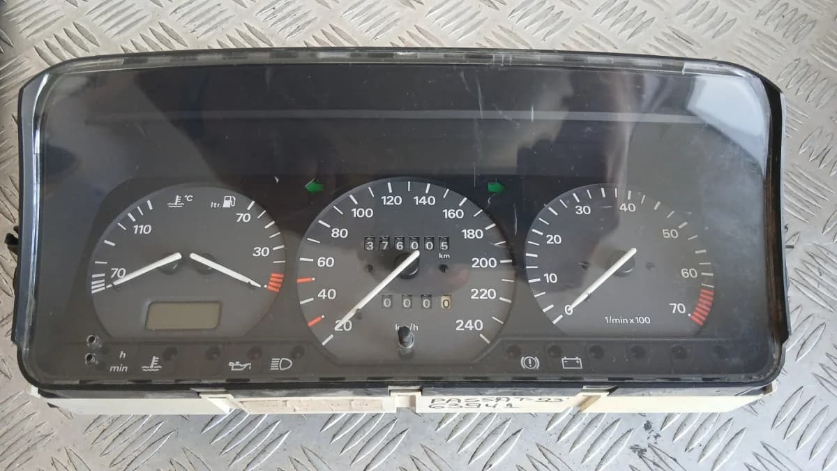 VW Passat ЕКУ и електроника