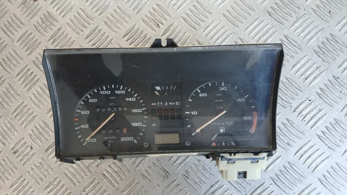 Километраж VW Golf 2 1991 191919033LE 193919059A Volkswagen Golf II (1983-1992)