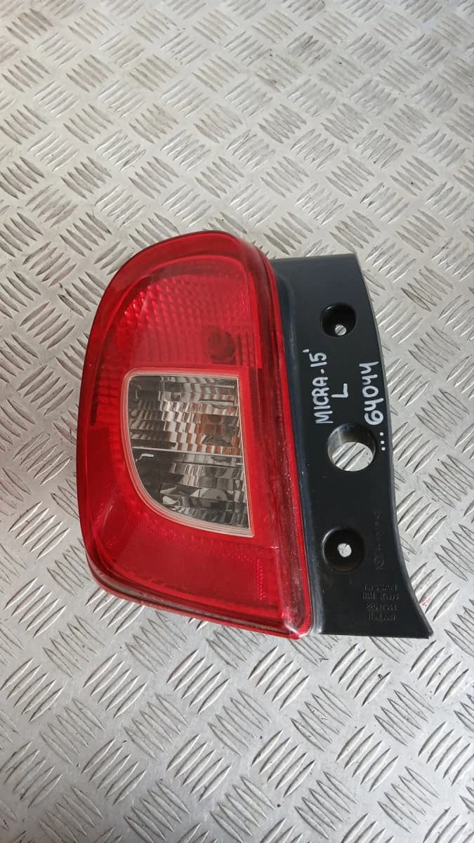 Ляв стоп Nissan Micra 2015 220-17944 Micra (K13) (2010-2022)
