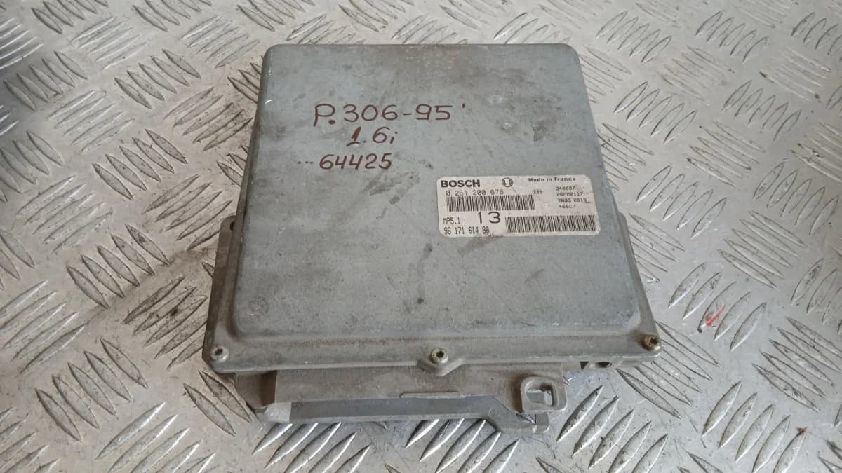 Компютър Peugeot 306 1.6i 1995 0261200676 9617161480 306 (1993-2001)