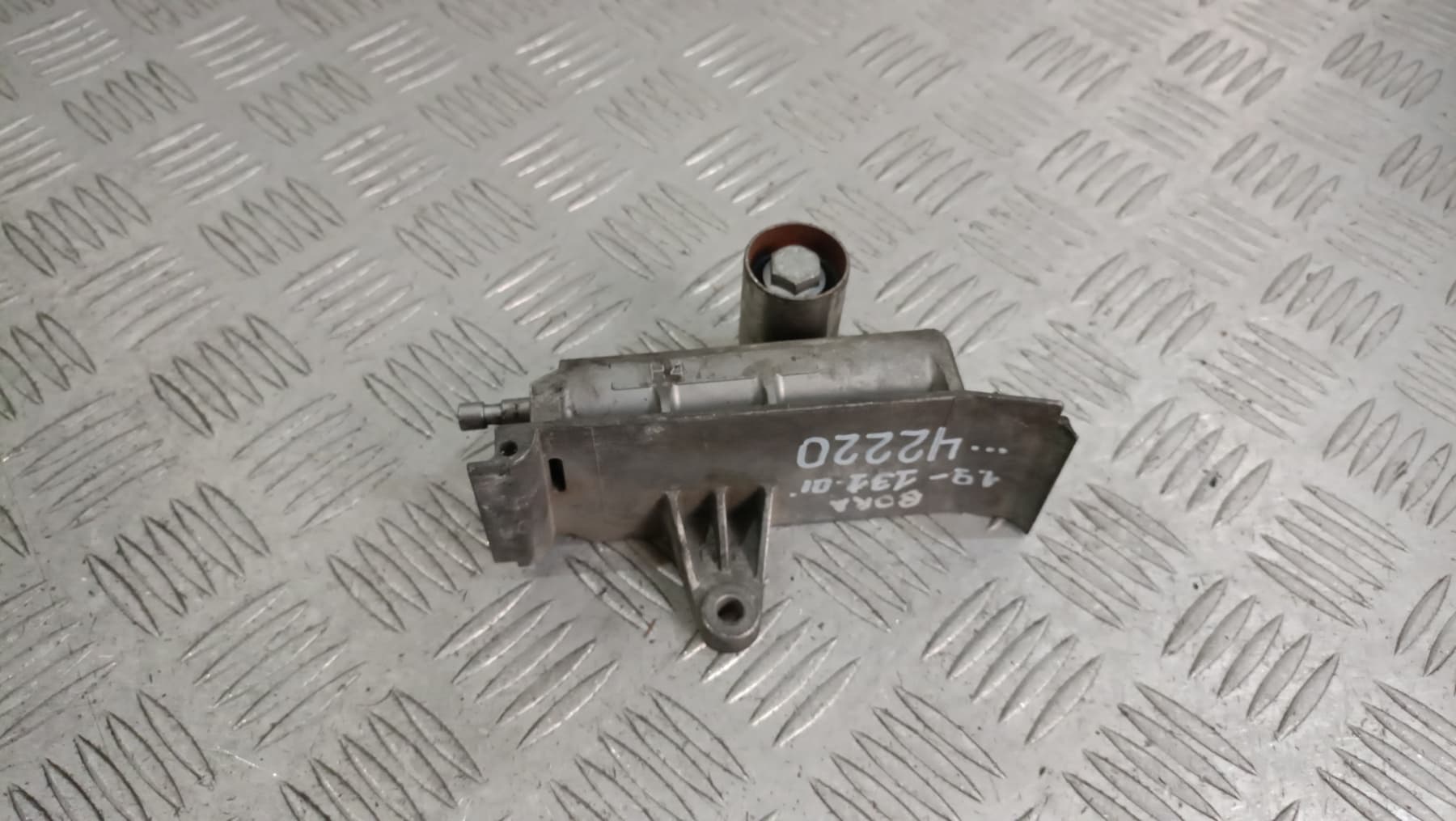 Повдигач ангренаж VW Bora 1.9TDI 131hp 2001г. Volkswagen Bora (1998-2005)