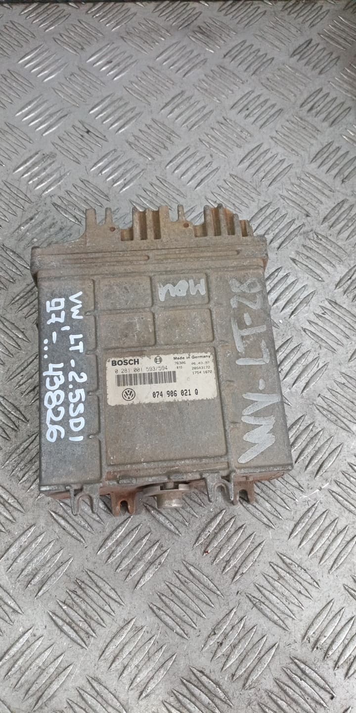 Компютър VW LT 2.5SDI 1997г. 0281001593 EB Volkswagen LT (1996-2006)