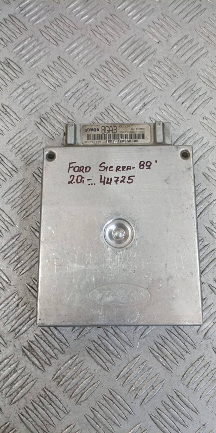 Компютър Ford Sierra 2.0i 1989г. 88GB-12A650-AB EB Sierra (1988-1994)