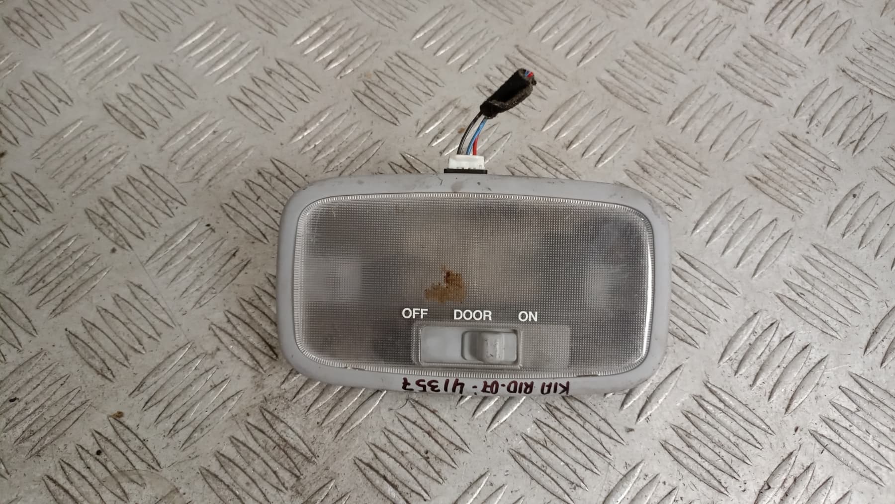 Плафон Kia Rio 2007г. 92850-1G EB