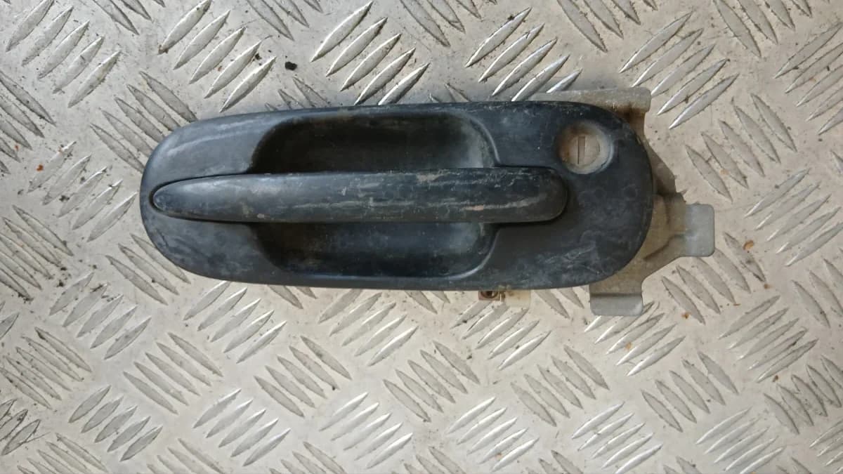 Дръжка врата Honda CRV 1999 (предна дясна) CR-V I (RD1–RD3) (1995-2001)