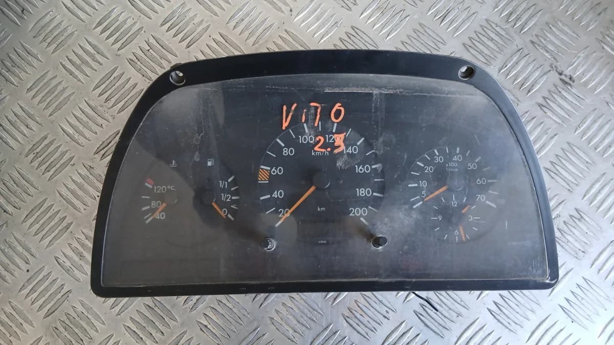 Километраж Mercedes Vito 1996 MB0005423401 Mercedes-Benz Vito (1996-2003)