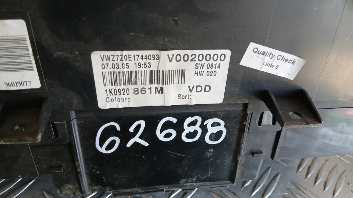 Километраж VW Golf Plus 2.0 TDI 2005 1K0920861M Volkswagen Golf Plus (2004-2009)