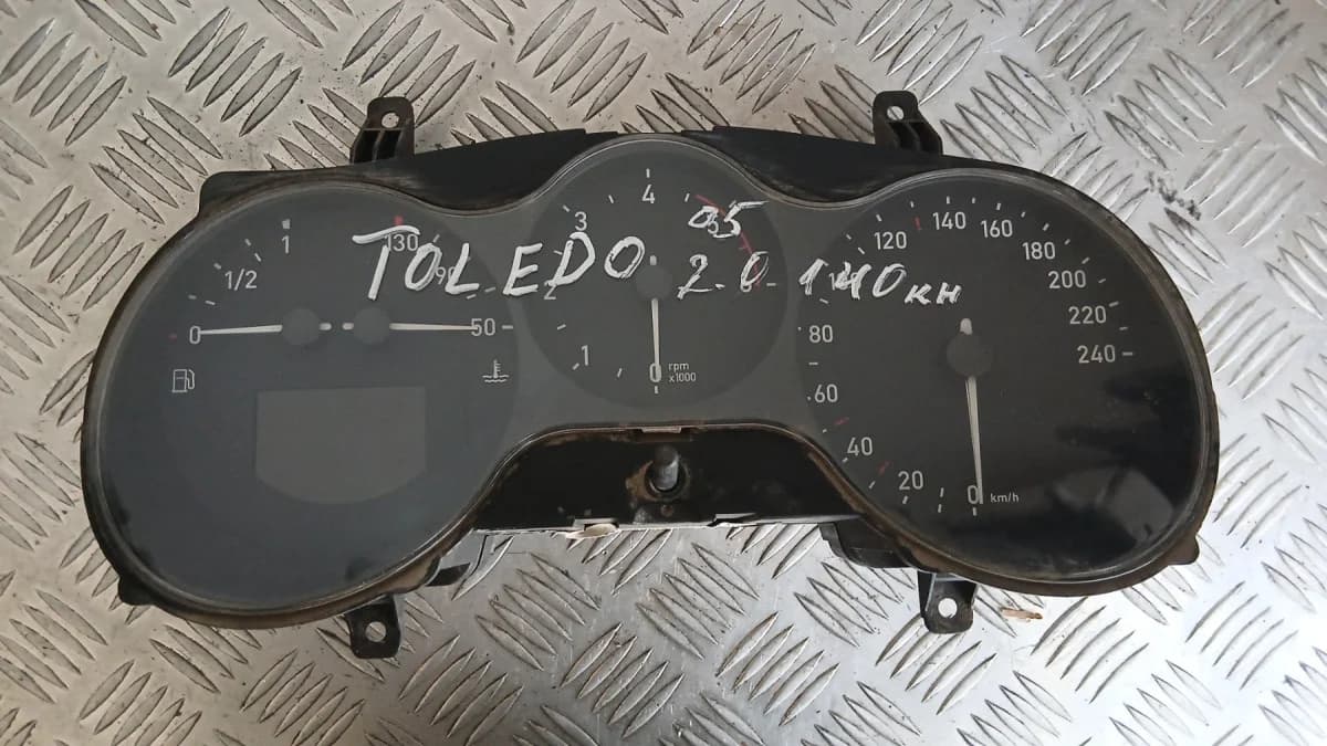 Километраж Seat Toledo 2.0 TDI 2005 5P0920822E Toledo (1M) (1998-2005)