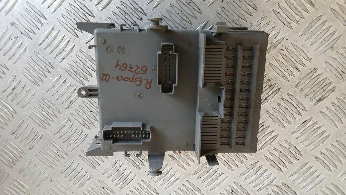 Бушонно табло Renault Espace 2002 518832001 8200004201E Espace IV (2002-2014)